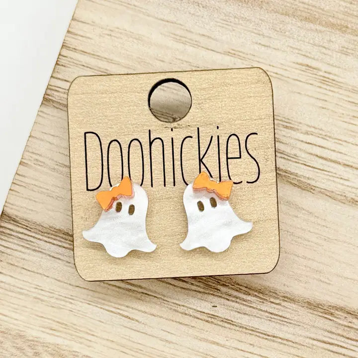 Miss Mattie Ghost Earring