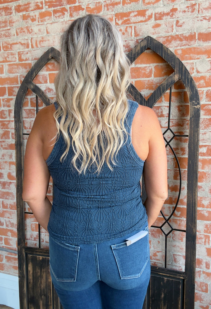 Dreamy Thoughts Lace Tank-Navy