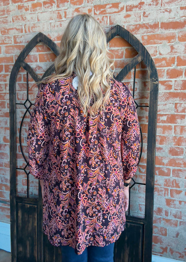 Vibrant Vision Leafy Paisley Kimono
