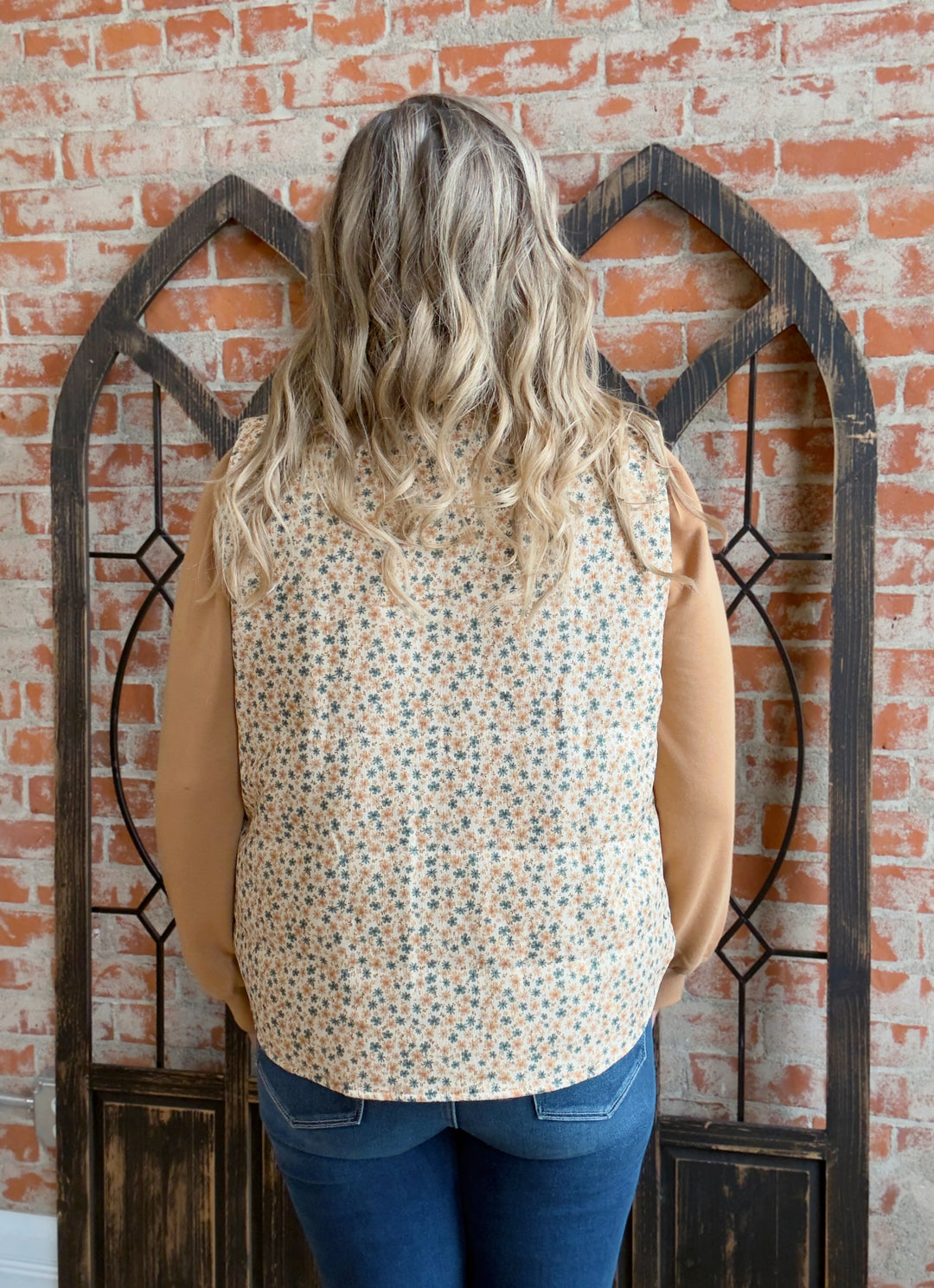 Find Me Blooming Floral Vest