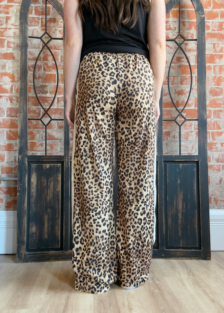 The Ultimate Leopard Varsity Stripe Yoga Pant