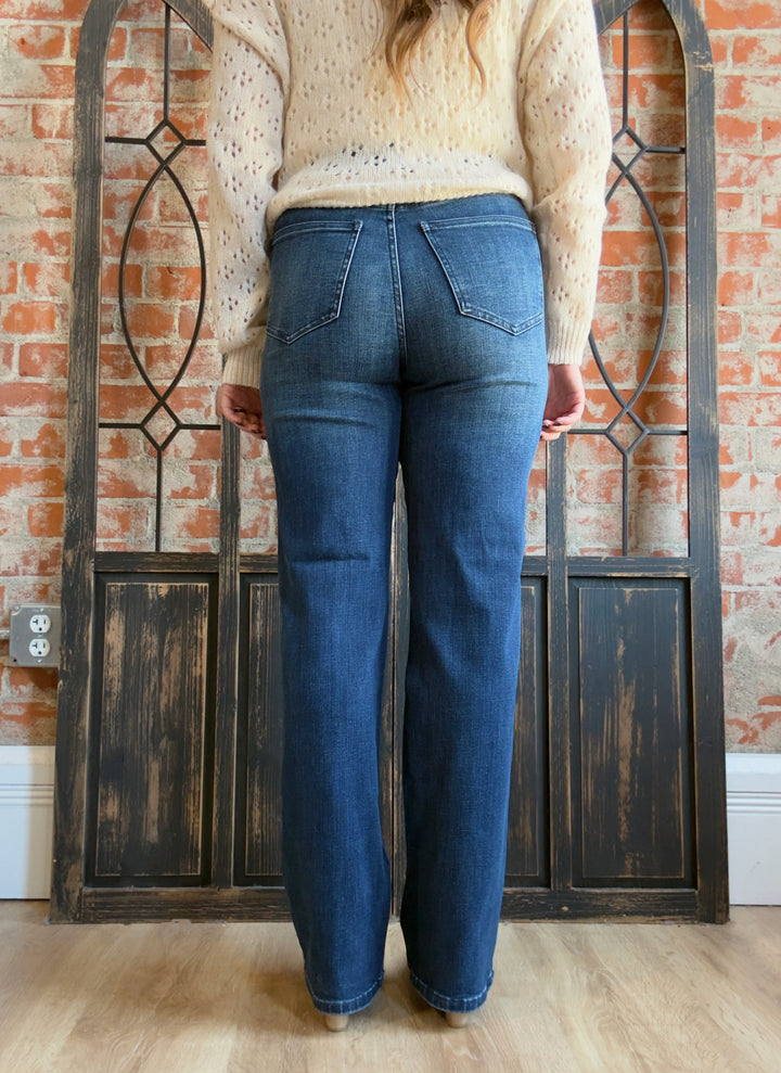 Judy Blue Say Hello Straight Leg