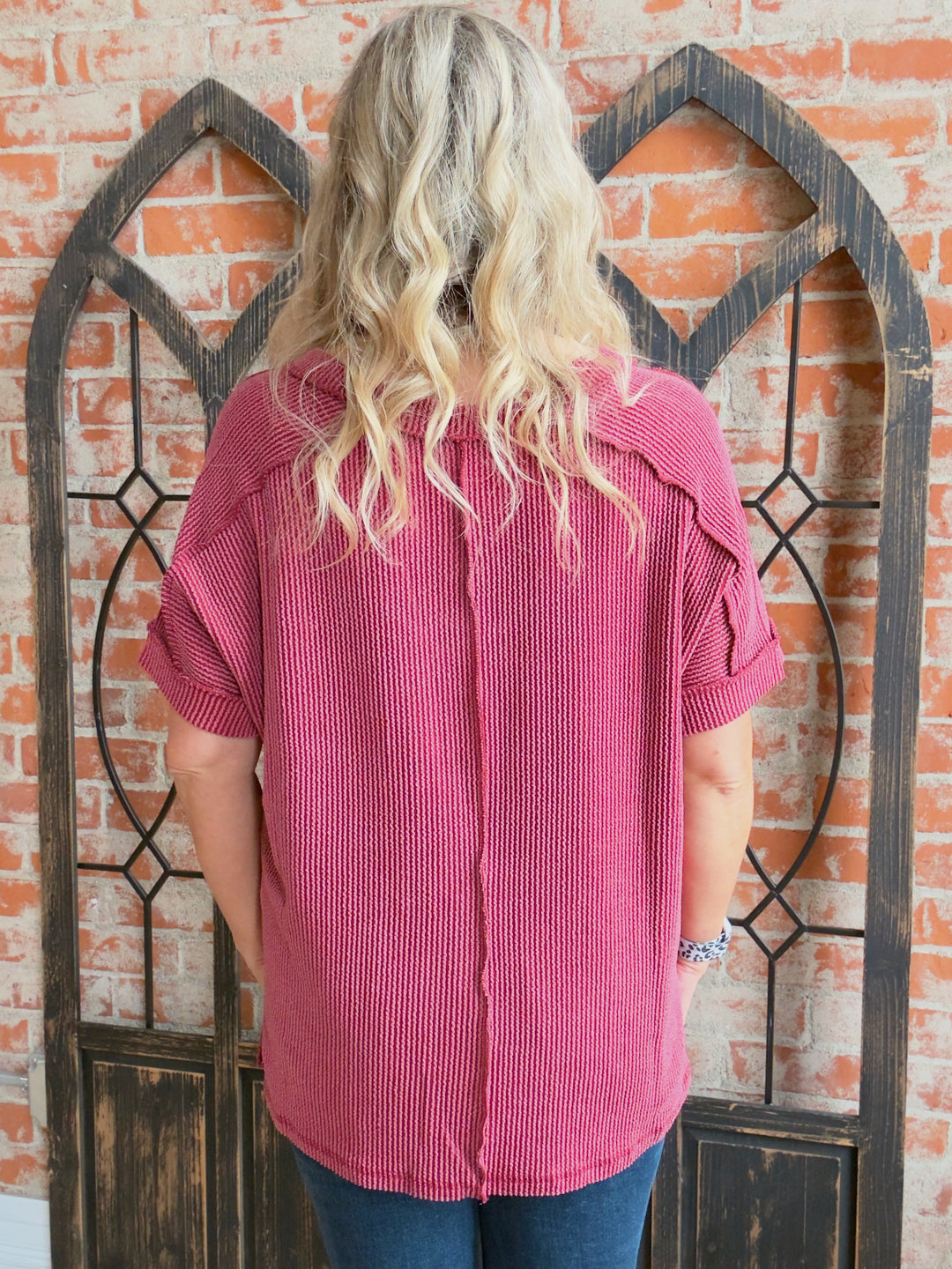 Just What You Need Ribbed Tee- Red Tones