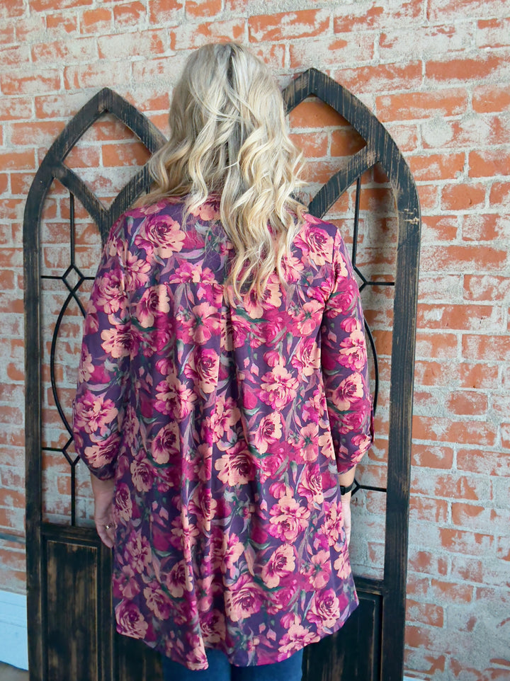 Sweet Gesture Floral Kimono-Plum