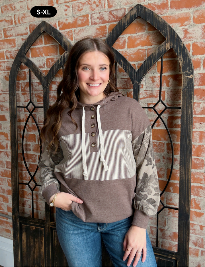 Leading The Way Floral Color Bock Hoodie