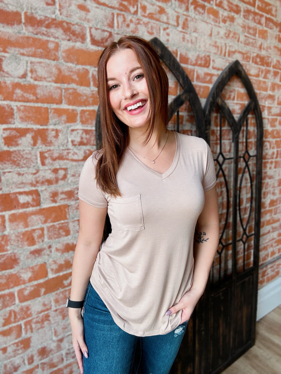 Hit Or Miss Pocket Tee-Coco Taupe
