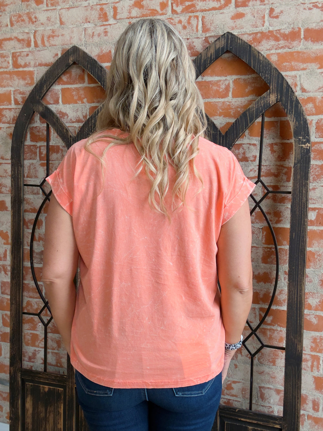 Noticing You Burnout Tee- Summer Colors