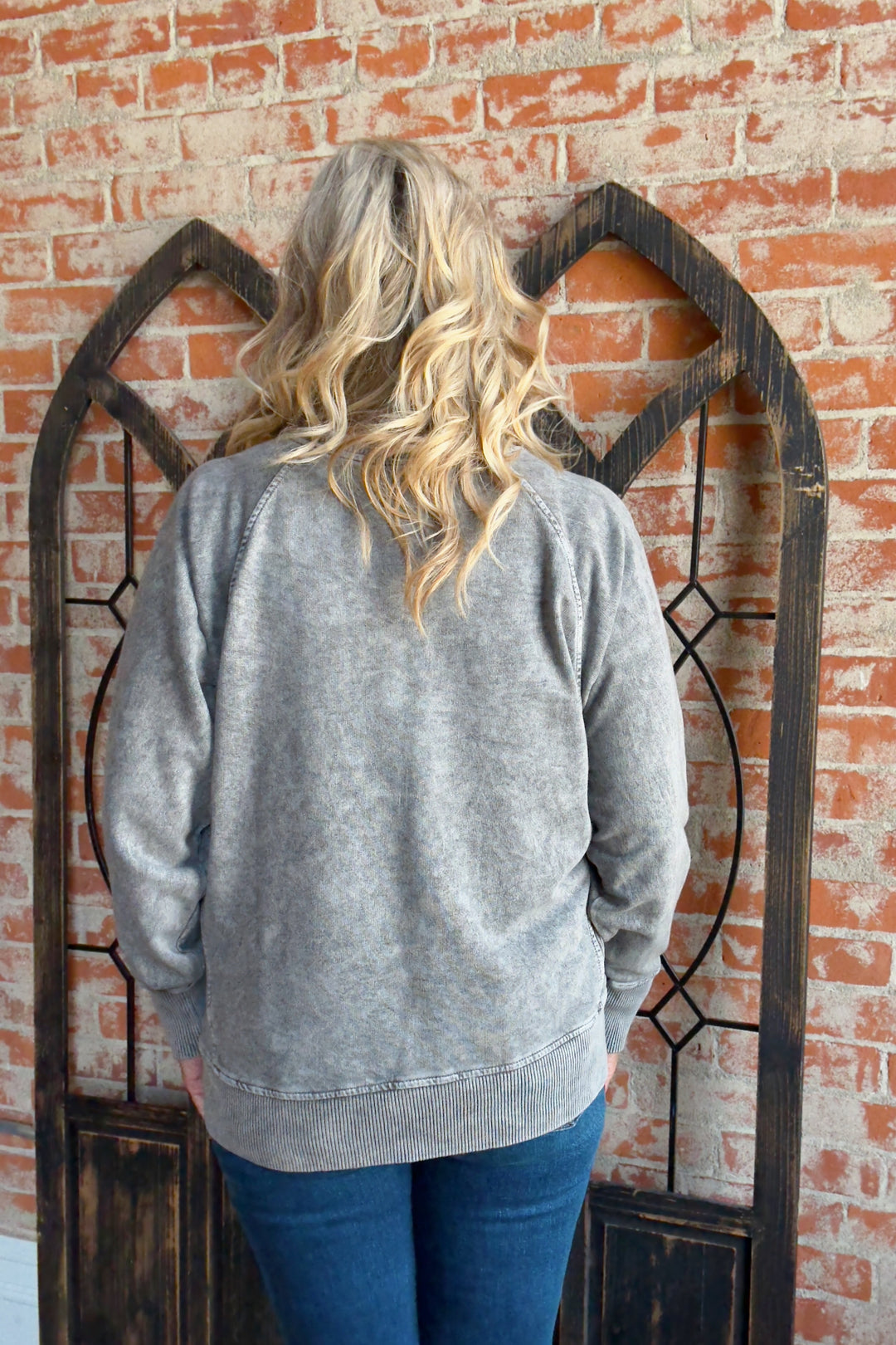 The Perfect Pick Acid Washed Pullover- 6 Colors