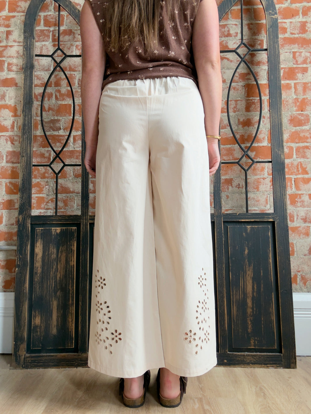 In An Elegant Way Embroidered Pant