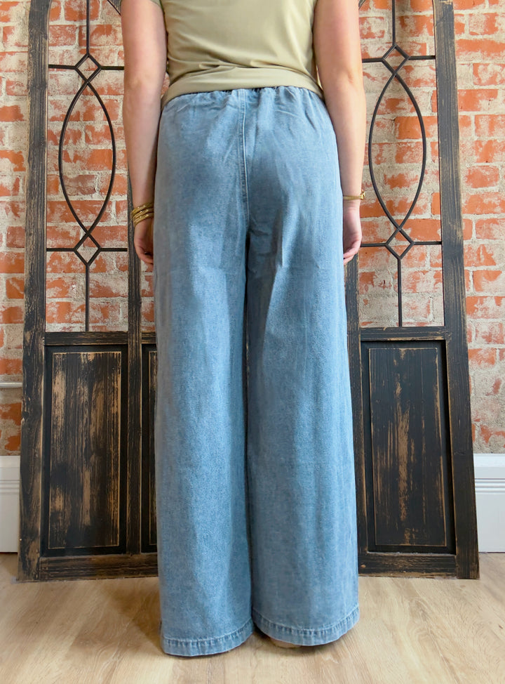 Cute As A Button Jeans
