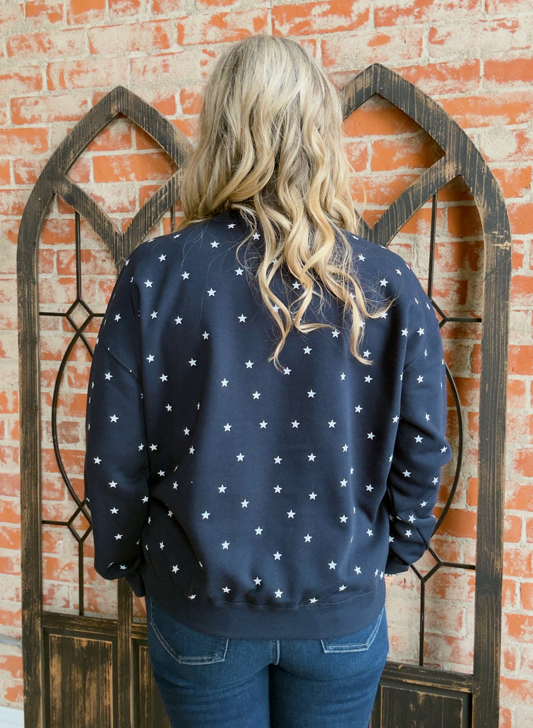 Party In The USA Star Crewneck-2 Colors