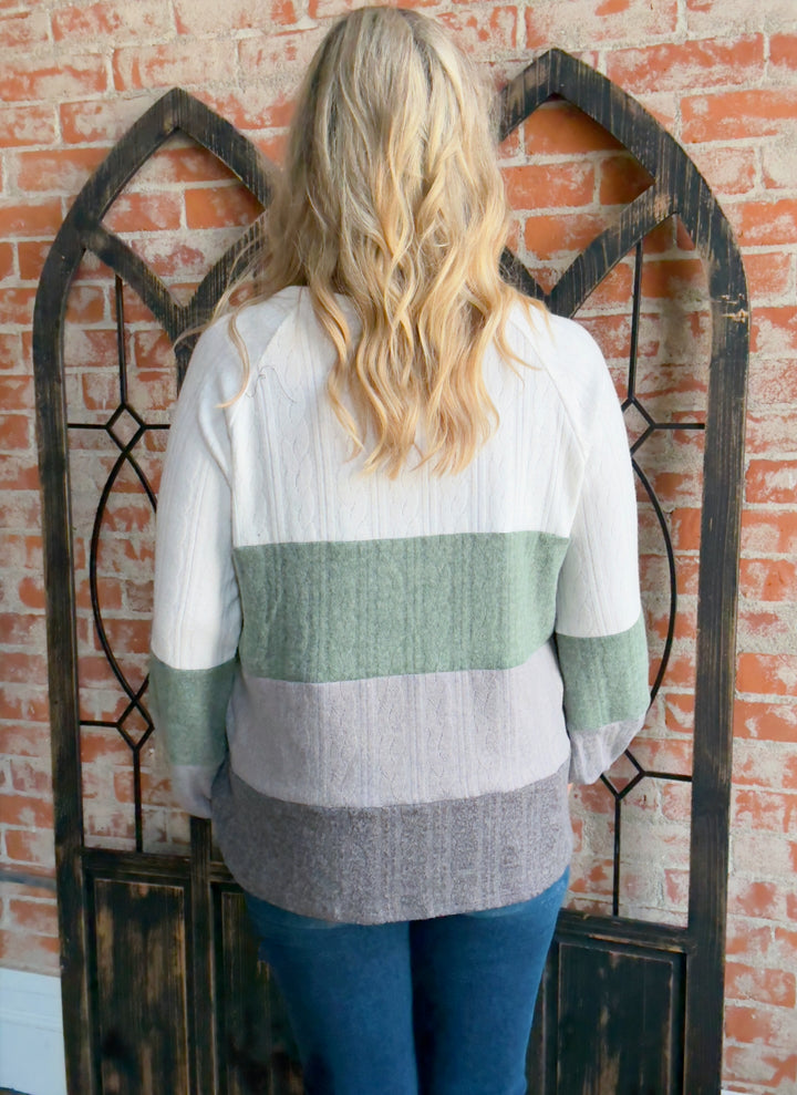 Cozy Stories Cable Knit Color Block