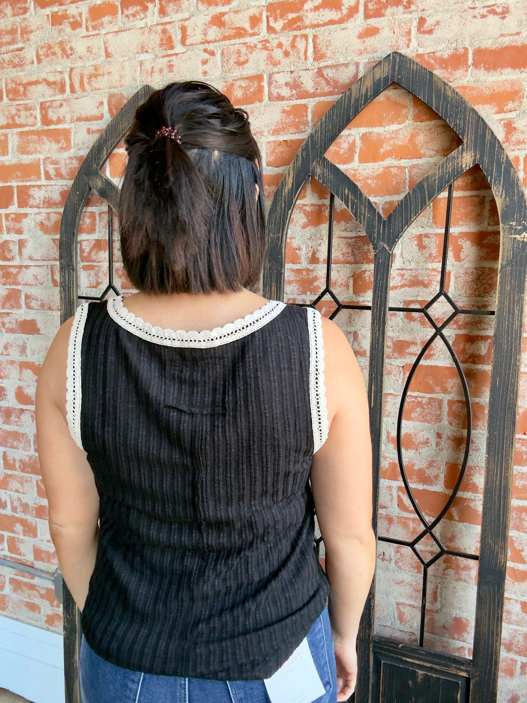 Summer Sunsets Lace Tank-Black