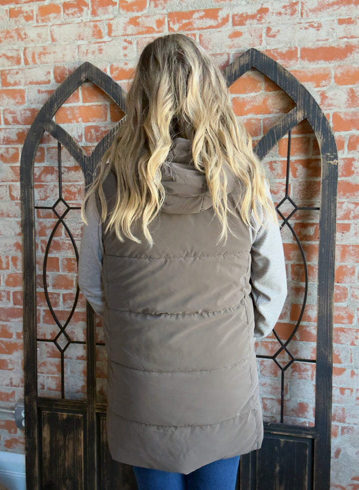 Warm Hug Long Puffer Vest-Mocha