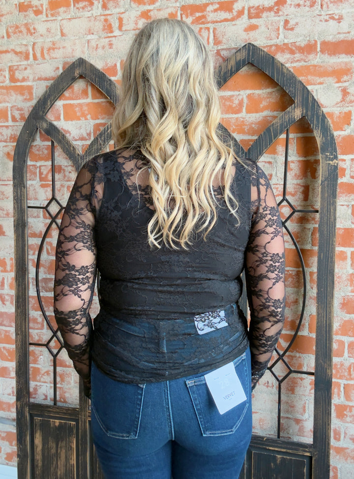 Not Broken Lace Sleeve-Black