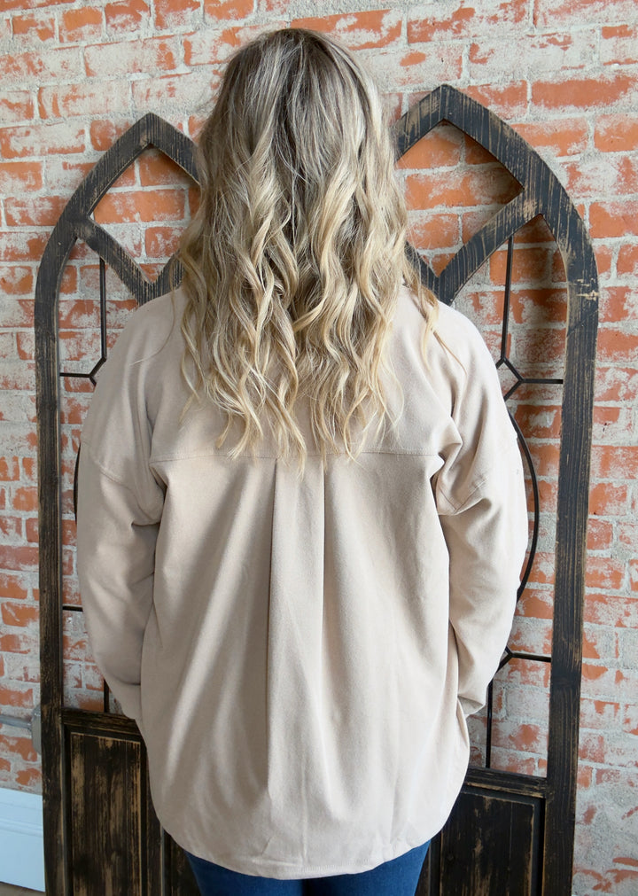 I Like It Simple Shacket-Sand