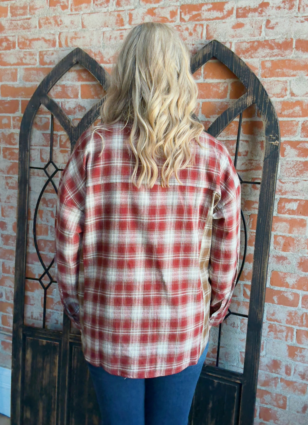 Cabin Fever Collared Flannel