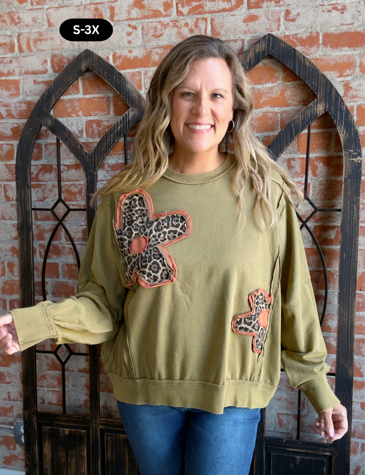 On A Wild Ride Flower Leopard Crewneck