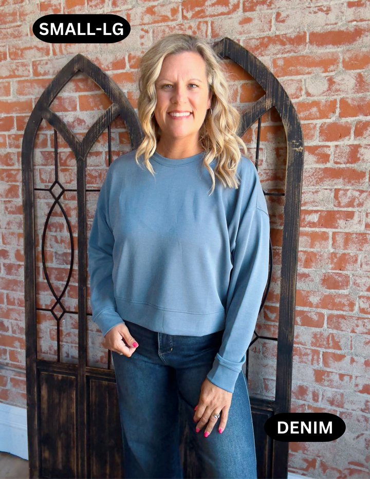 In Motion Scuba Crewneck-3 Colors