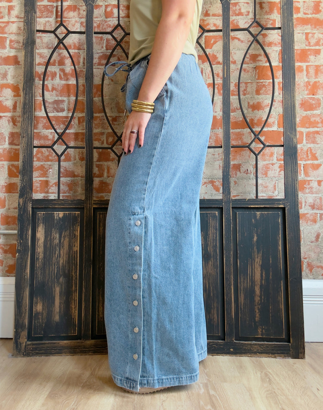 Cute As A Button Jeans