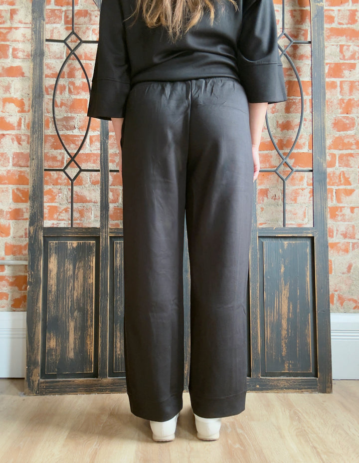 A Lot Like You Scuba Pant-Black