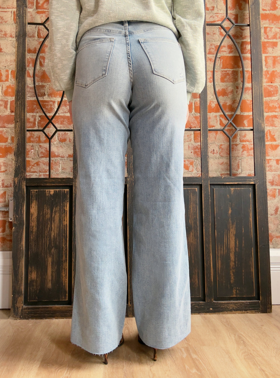 Judy Blue On The Move Distressed Wide Leg