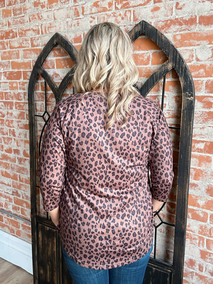 Alex Cinnamon Leopard 3/4 Sleeve