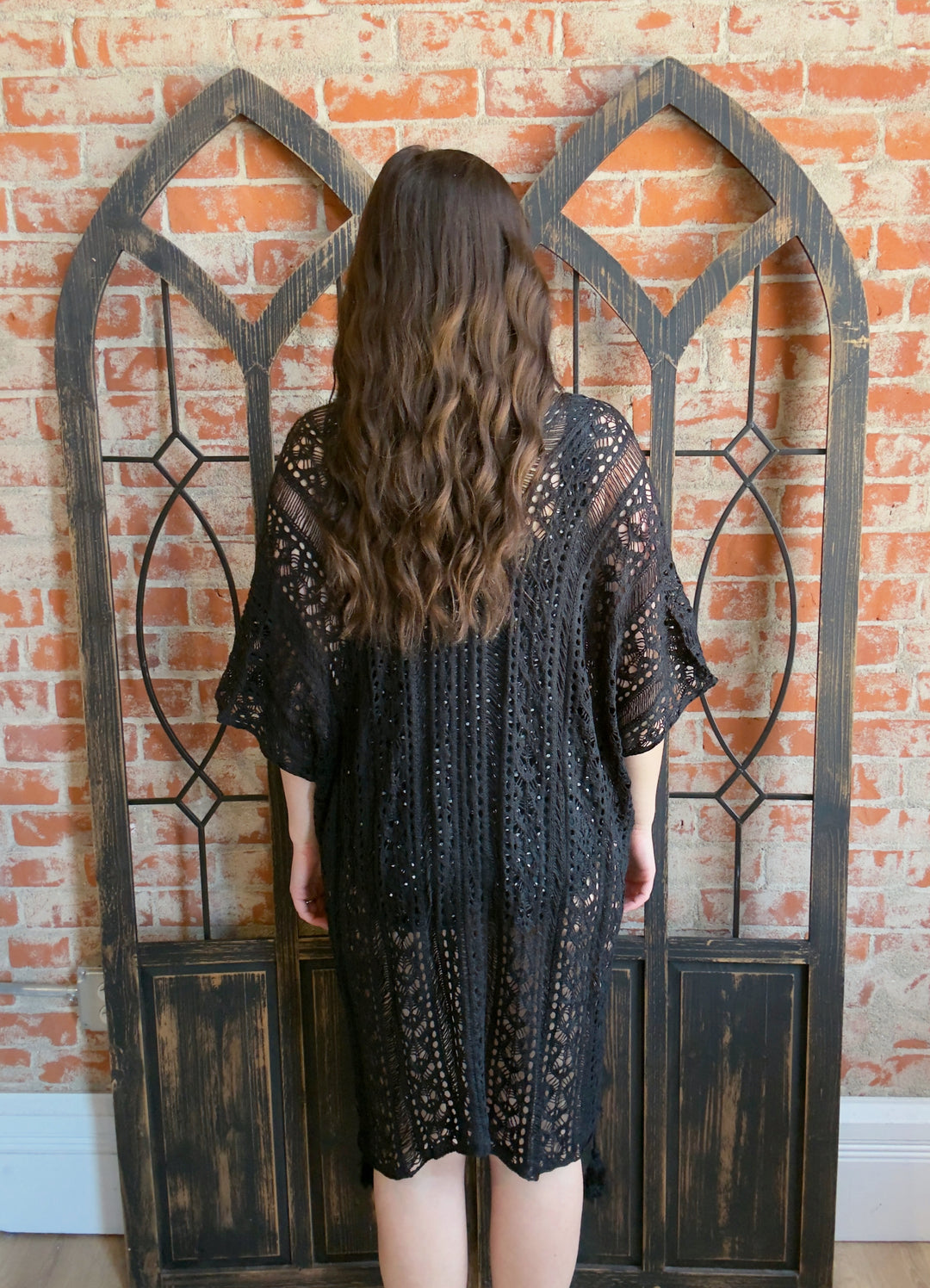 Board Walk Tassel Kimono