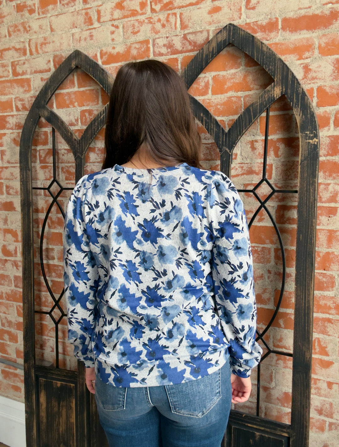 Royal Beauty Floral Long Sleeve