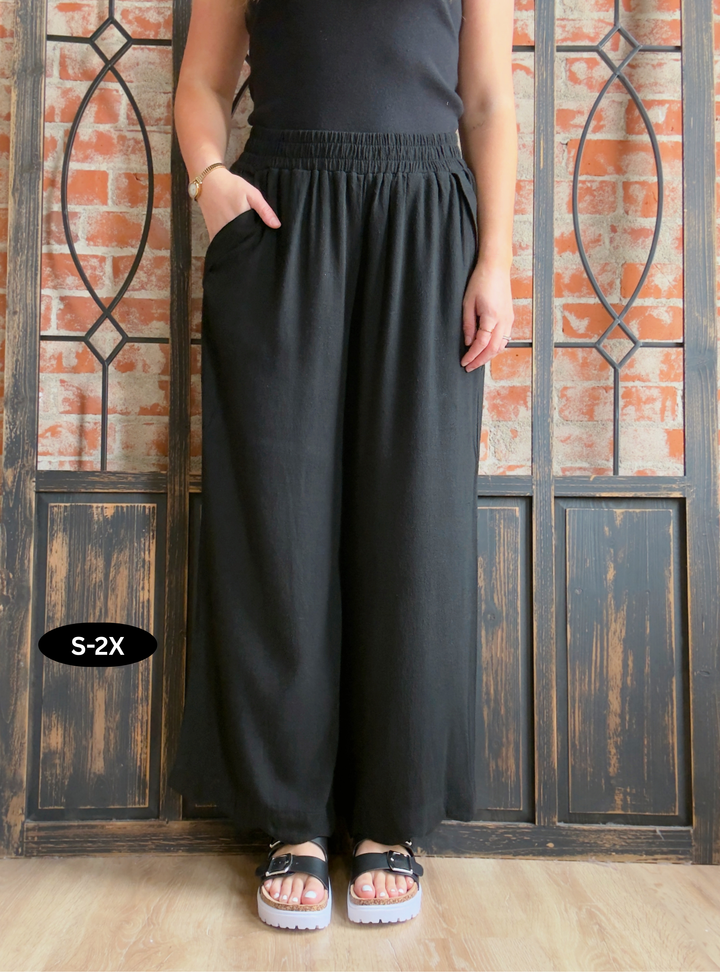 Giving Me Grace Scalloped Pants-Black