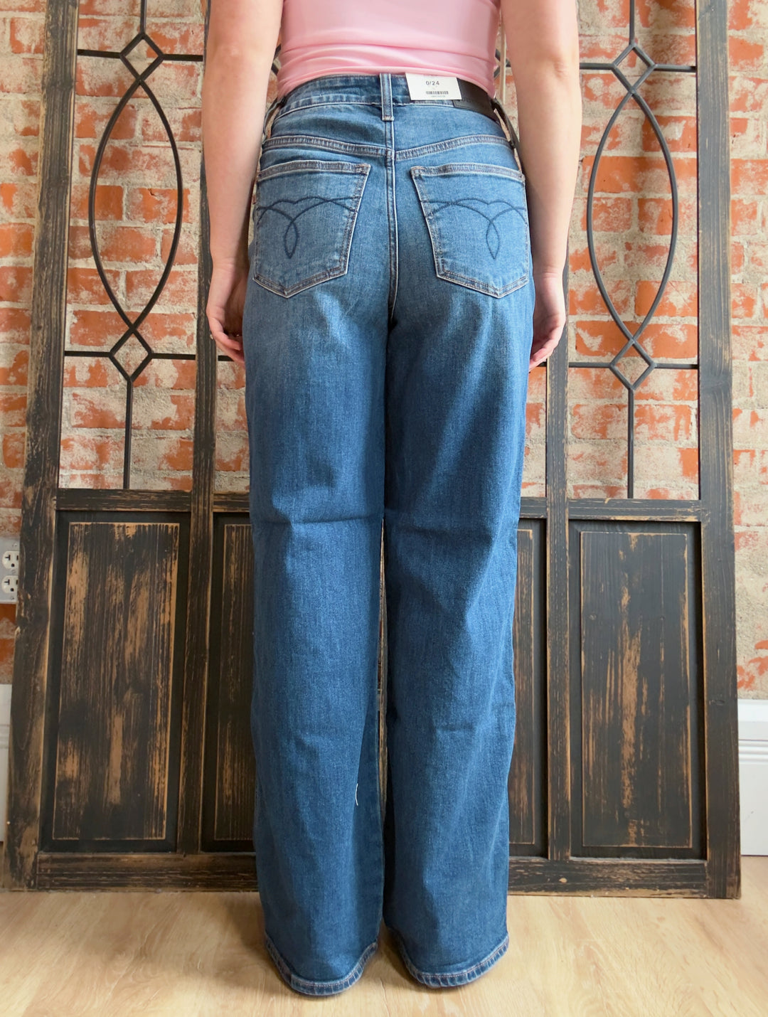 Judy Blue Cool Mom Wide Leg Jean