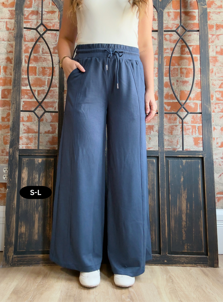 Let It Go Scuba Pant-Navy