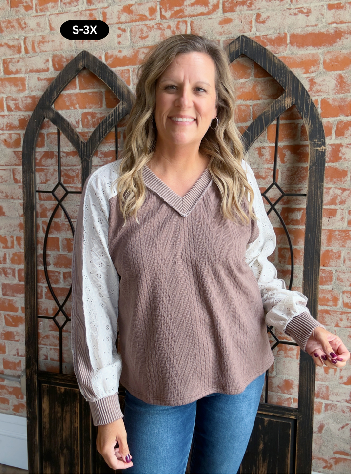 Locked In Lace Sleeve
