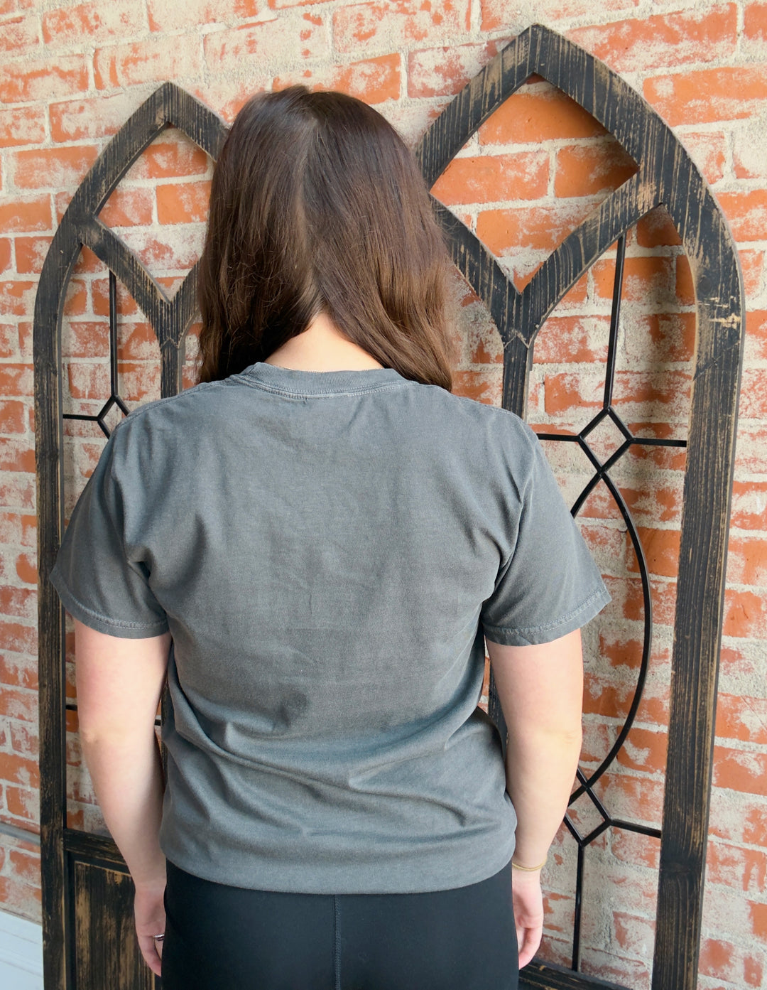MAMA Leopard Charcoal Tee