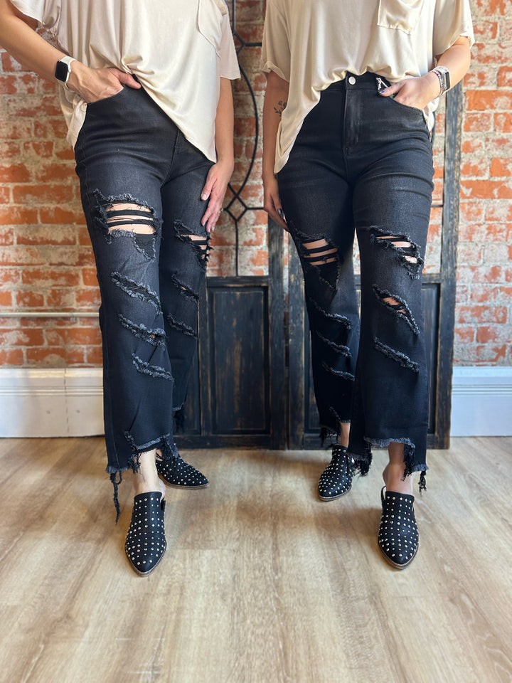 Blakeley Black Urban Distressed Crop Jean