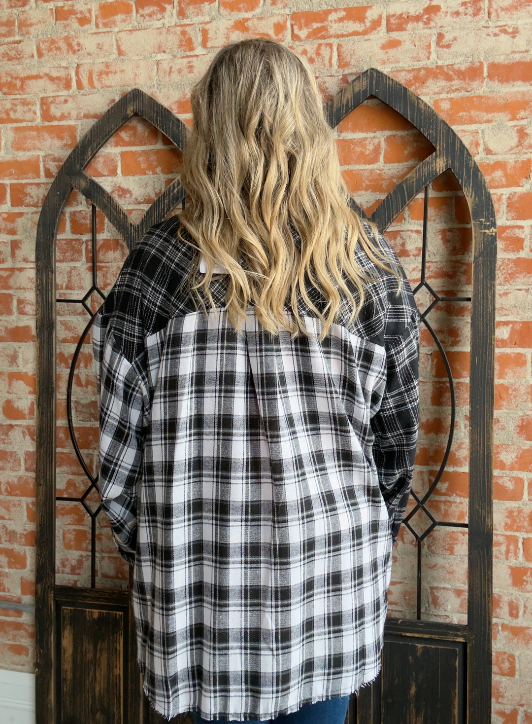 Kambrie Flannel-Black/White