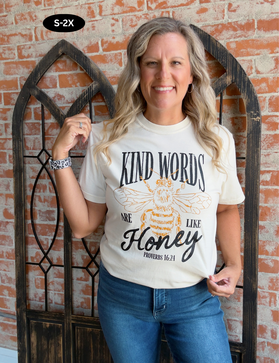 BEE Kind Graphic Tee