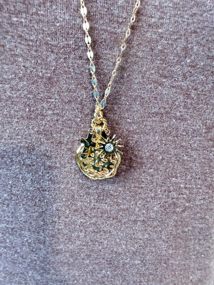 Dianna Gold Pendant Necklace