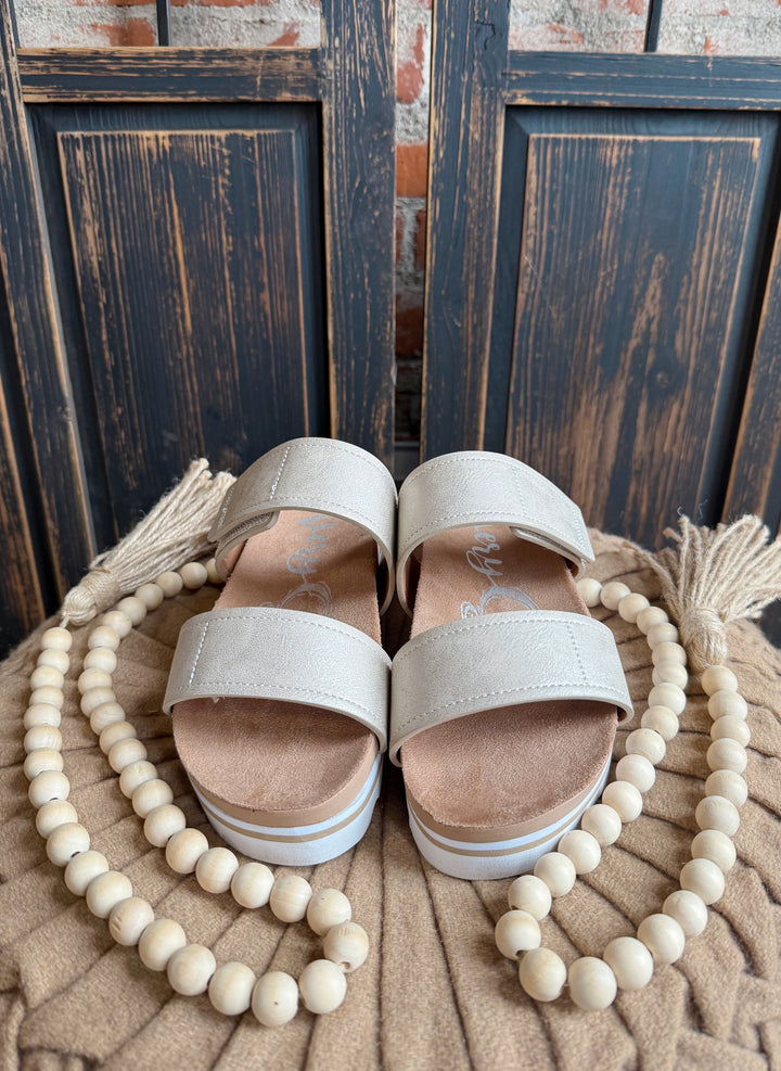 Very G Paislee Champagne Sandal