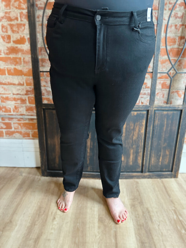 Judy Blue Hit The Jackpot Black Slim Fit Jean