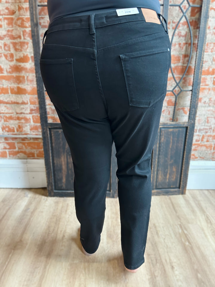 Judy Blue Hit The Jackpot Black Slim Fit Jean